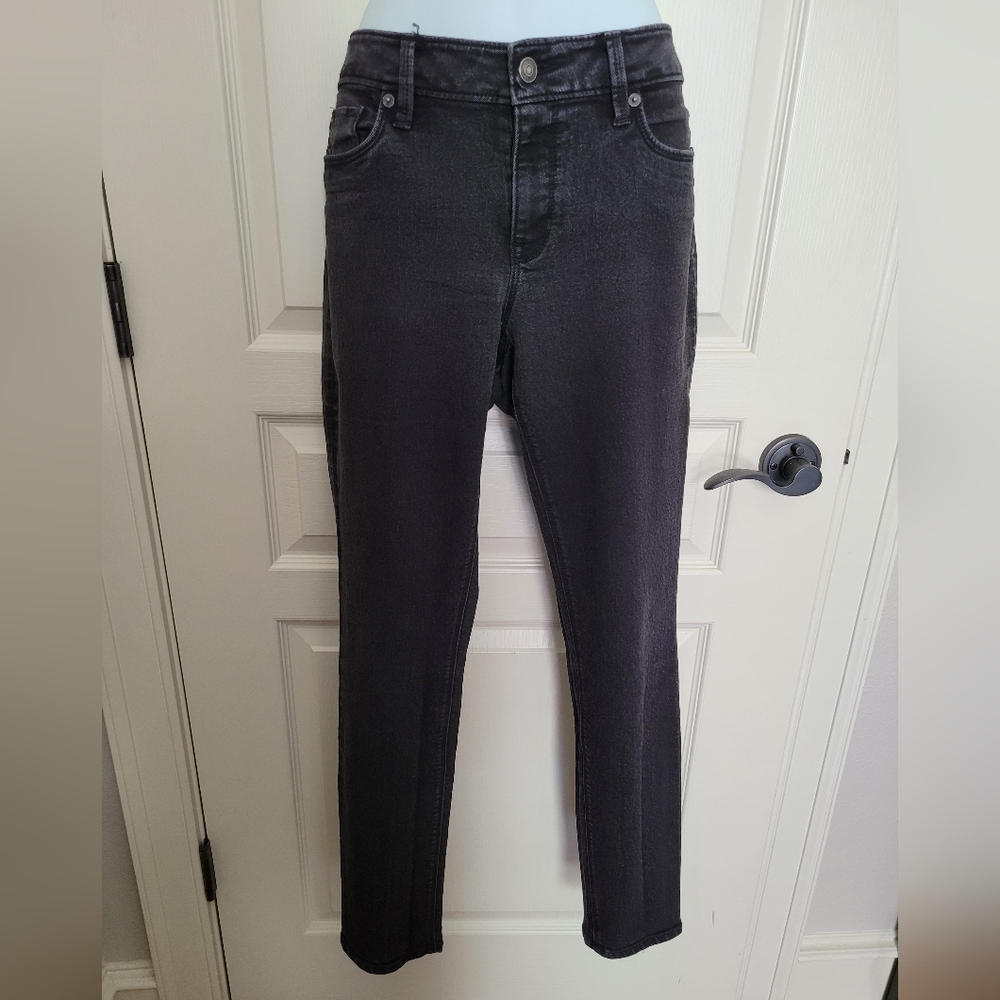 🛍 (3 For $10) Loft Curvy Skinny Jeans, Sz 8